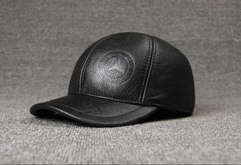 Monochrome cowhide hat